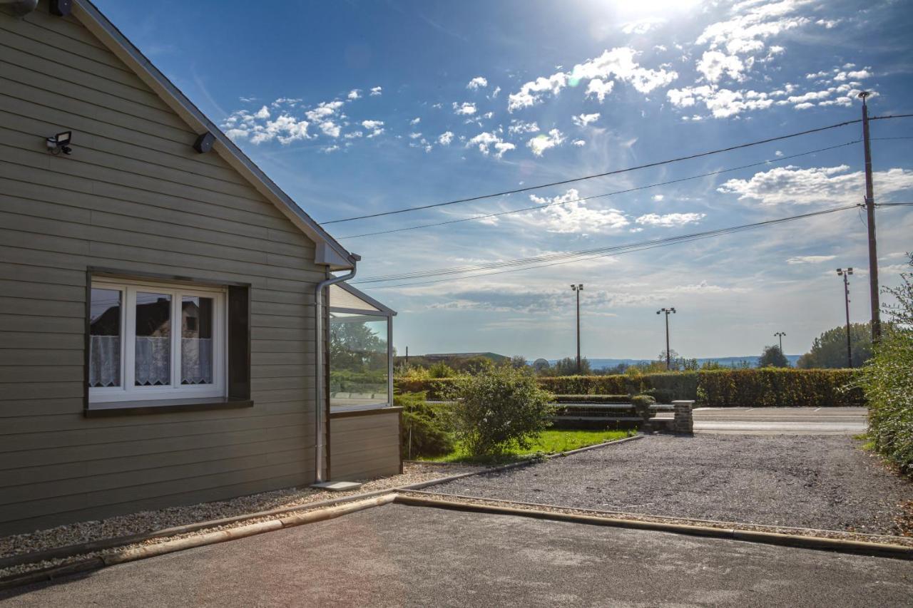 Paisible Maison entière 140m2 avec véranda vue sur la campagne Renwez Esterno foto
